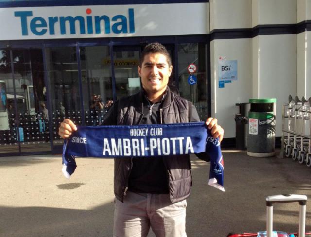 Photo hockey NLA : Francis Bouillon se blesse - Suisse - Divers Photo hockey NLA : Francis Bouillon se blesse - Suisse - Divers