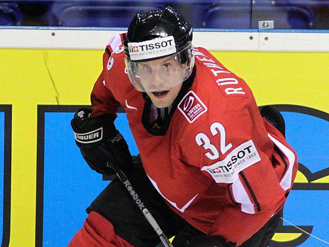 Photo hockey NLA: Le club des 1000 s Photo hockey NLA: Le club des 1000 s