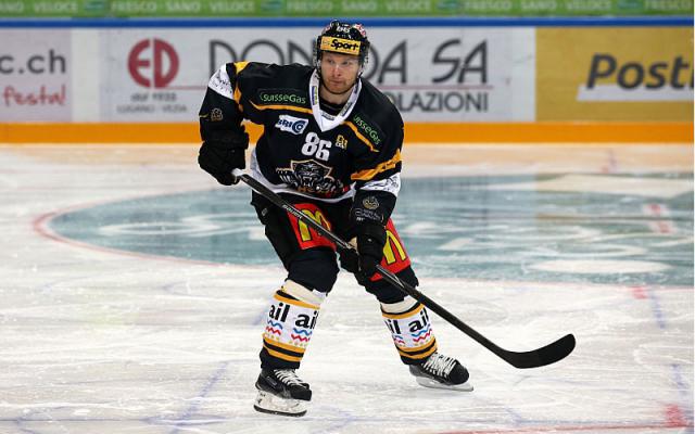 Photo hockey NLA: Les visiteurs tous battus - Suisse - Divers Photo hockey NLA: Les visiteurs tous battus - Suisse - Divers