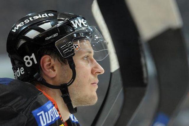 Photo hockey NLA: Morant en vue au HCAP - Suisse - Divers : Ambrì-Piotta (HC Ambrì-Piotta) Photo hockey NLA: Morant en vue au HCAP - Suisse - Divers : Ambrì-Piotta (HC Ambrì-Piotta)