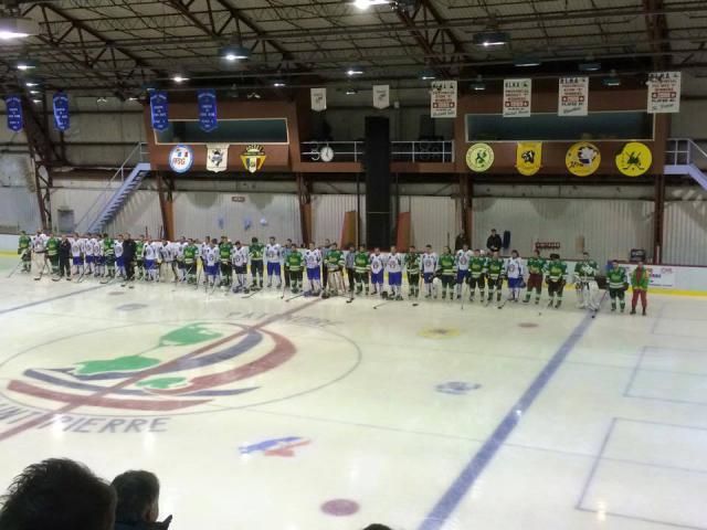 Photo hockey Reprise  St Pierre et Miquelon - Hockey en France
