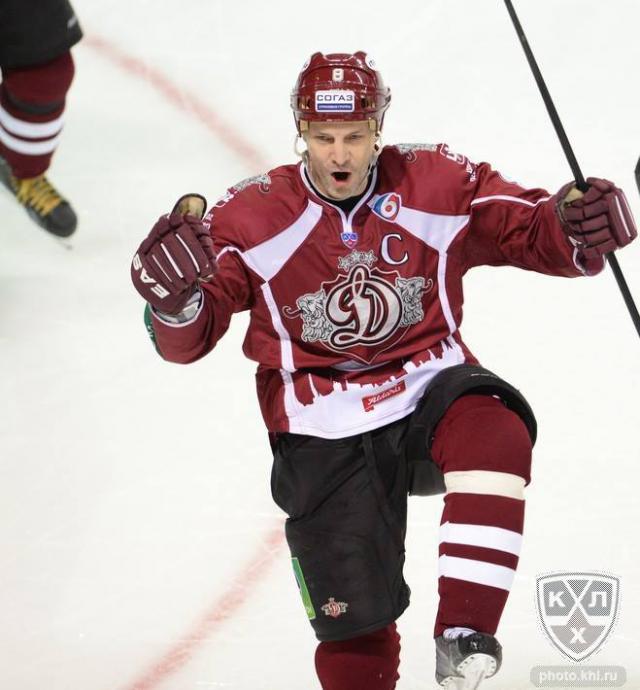 Photo hockey Sandis Ozolins raccroche - Hockey dans le Monde