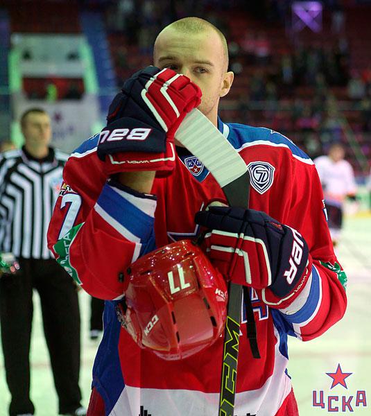 Photo hockey St�phane Da Costa malade - KHL - Kontinental Hockey League