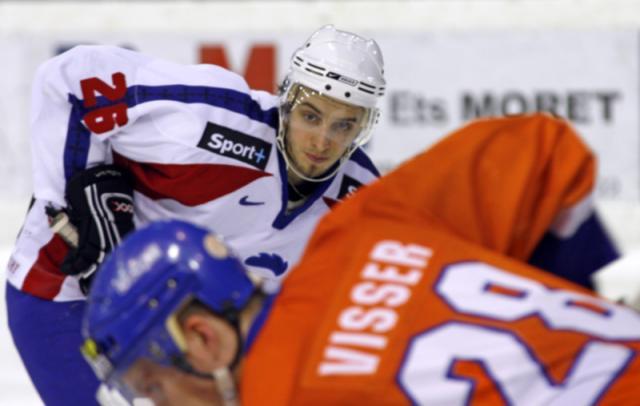 Photo hockey Suisse : Anthoine Lussier arrte - Suisse - Divers