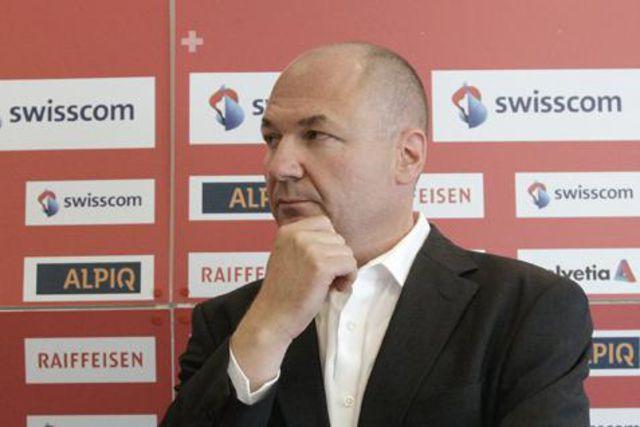 Photo hockey Suisse: Denis L. Vaucher est de retour ! - Suisse - Divers