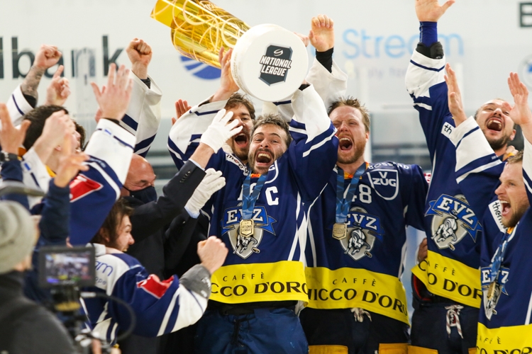 Photo hockey Suisse: ZUG CHAMPION - Suisse - Divers