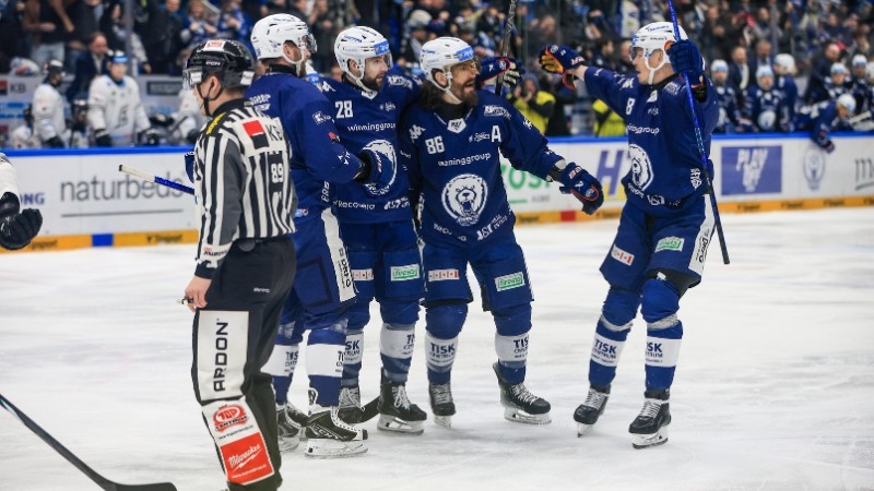 Photo hockey TELH : Ciel brillant - TELH - Tipsport Extraliga Lednho Hokeje