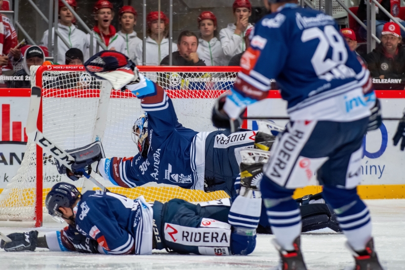 Photo hockey TELH : Derby remporté et nouveau leader - TELH - Tipsport Extraliga Ledního Hokeje