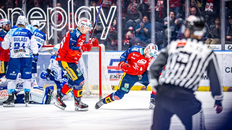Photo hockey TELH : La monnaie de sa pi�ce - TELH - Tipsport Extraliga Ledn�ho Hokeje