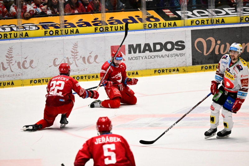 Photo hockey TELH : Le feu du dragon - TELH - Tipsport Extraliga Ledního Hokeje