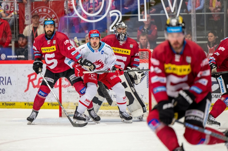 Photo hockey TELH : Le trne vacille - TELH - Tipsport Extraliga Lednho Hokeje