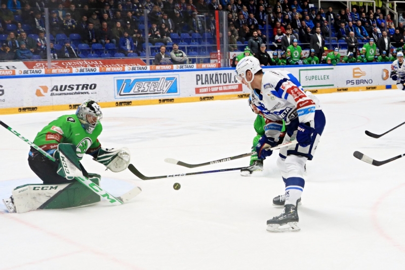 Photo hockey TELH : Les favoris et un trou sur la glace - TELH - Tipsport Extraliga Lednho Hokeje