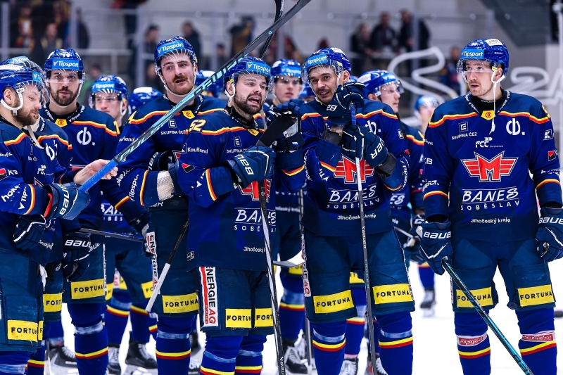 Photo hockey TELH : Les locaux triomphent - TELH - Tipsport Extraliga Lednho Hokeje