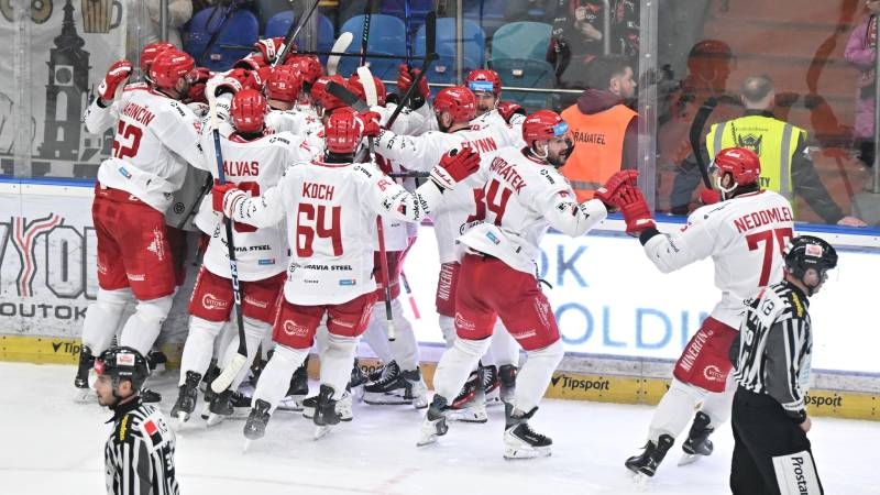 Photo hockey TELH : Suspense et qualification - TELH - Tipsport Extraliga Ledn�ho Hokeje