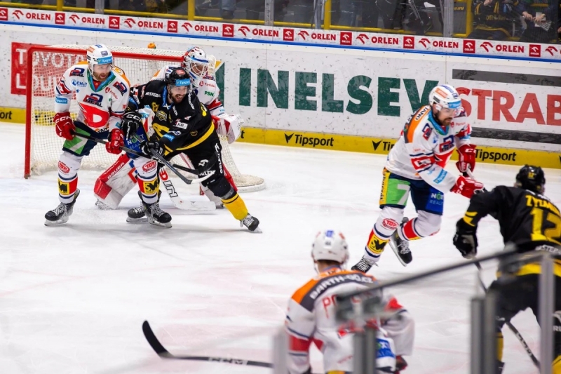 Photo hockey TELH : Un nouveau drama - TELH - Tipsport Extraliga Lednho Hokeje
