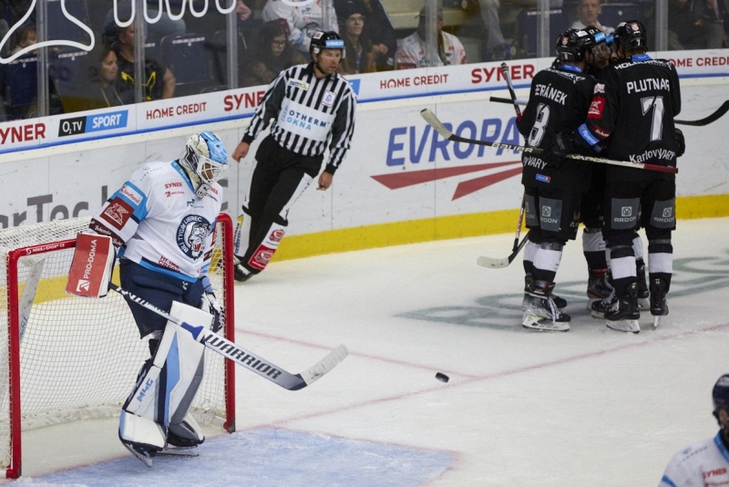 Photo hockey TELH : Un seul rebondit - TELH - Tipsport Extraliga Lednho Hokeje