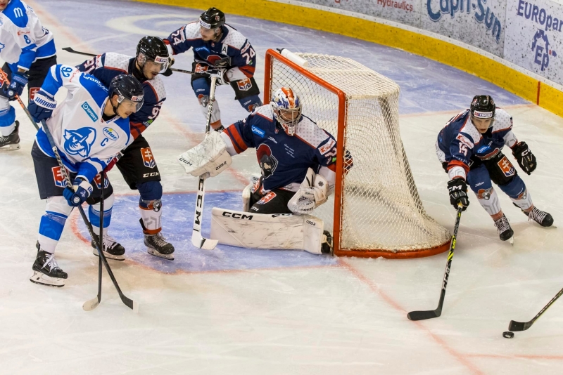 Photo hockey Tipos SHL : Resserrement - Hockey en Europe