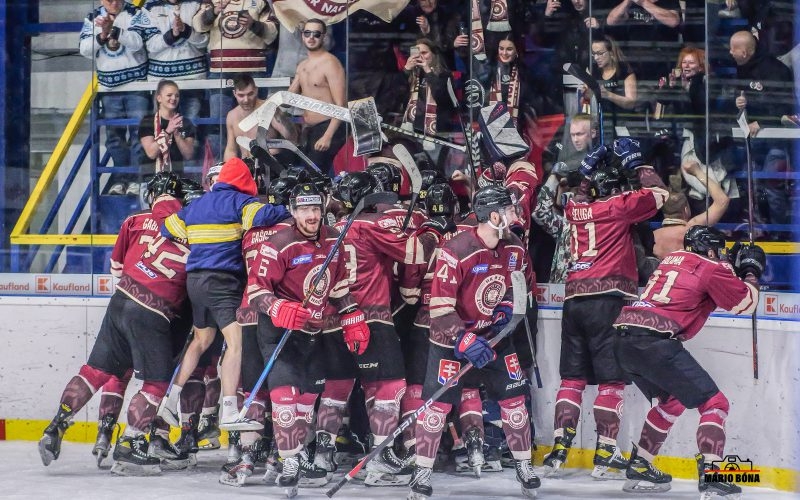 Photo hockey Tipos SHL : Sensationnelle remontée  - Hockey en Europe