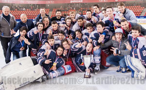 Photo hockey U18 Elite A : Grenoble champion - Hockey Mineur