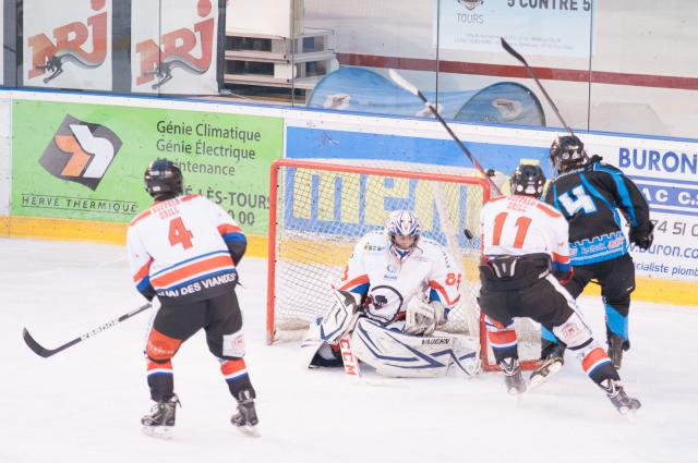 Photo hockey U18 Elite B : Tours en pleine confiance - Hockey Mineur