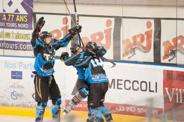 Photo hockey U18 Elite B : Tours en pleine confiance - Hockey Mineur