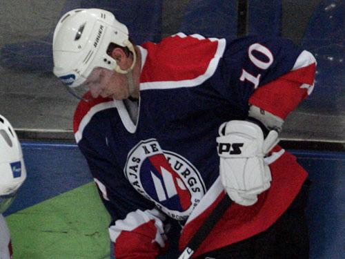 Photo hockey Un Letton  Chamonix - Ligue Magnus : Chamonix  (Les Pionniers)