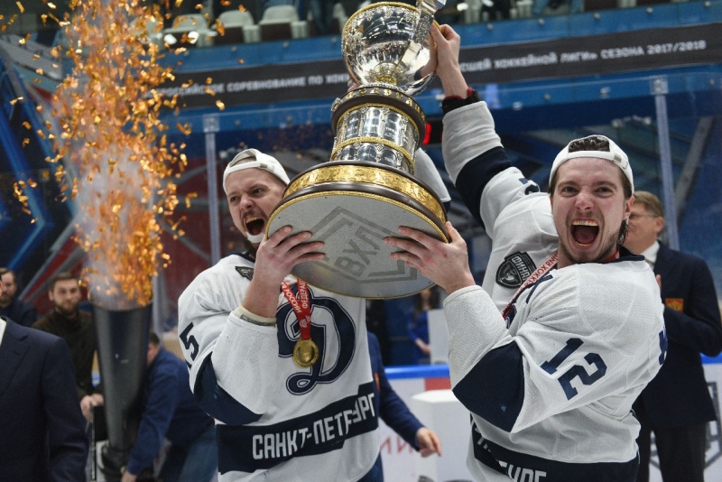 Photo hockey VHL : Le Dynamo SPB champion - KHL - Kontinental Hockey League