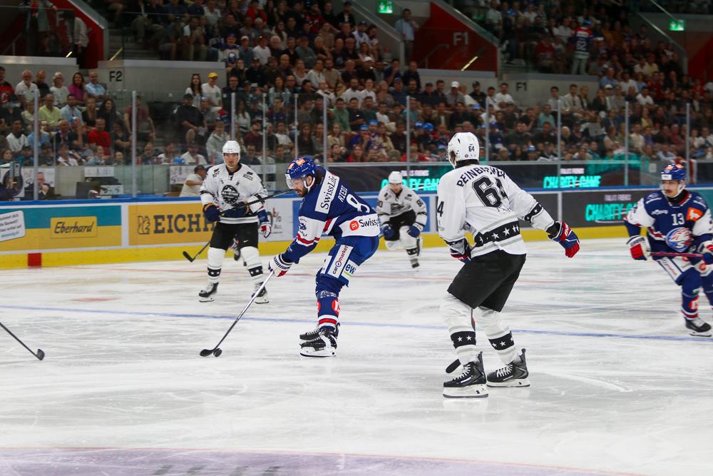 Photo hockey album Fiala's Friends Charity Game