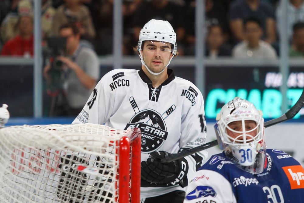 Photo hockey album Fiala's Friends Charity Game