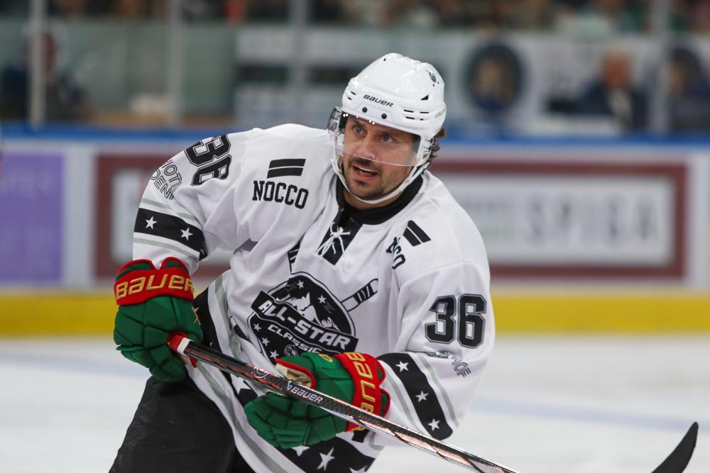 Photo hockey album Fiala's Friends Charity Game