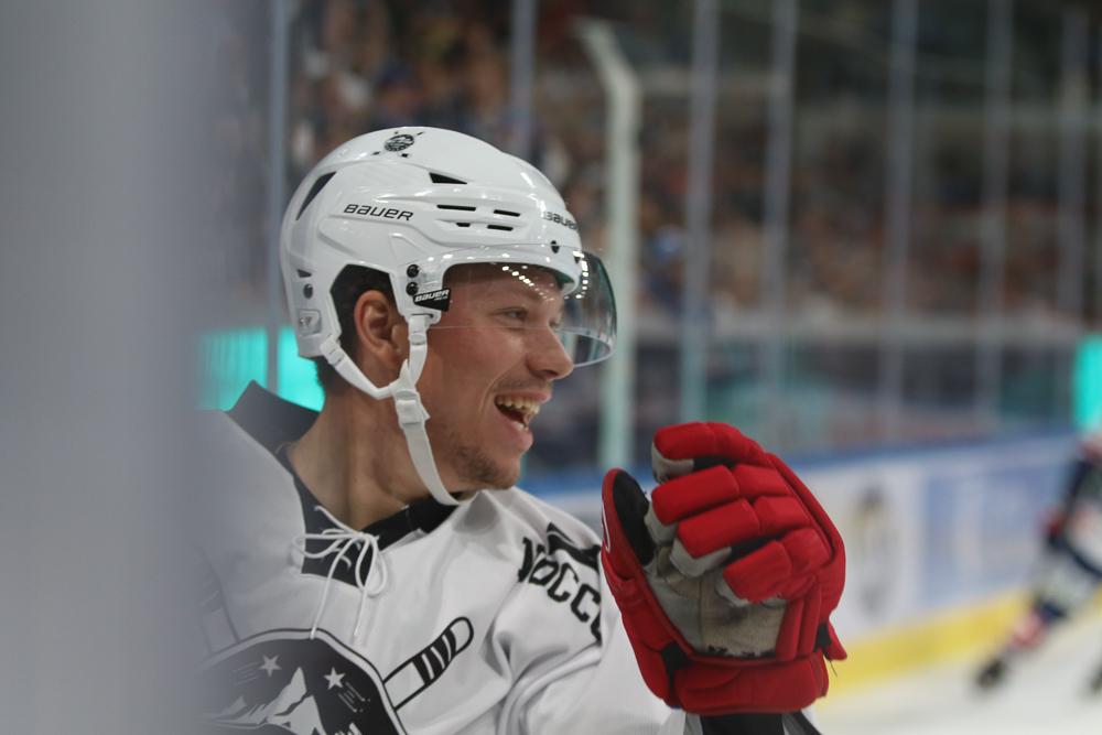 Photo hockey album Fiala's Friends Charity Game