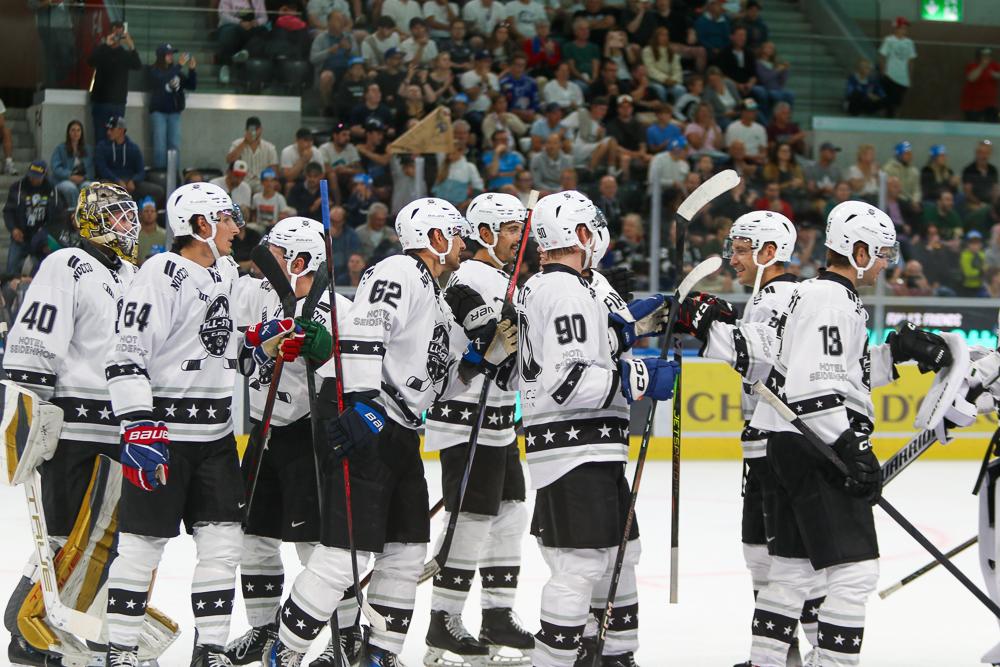 Photo hockey album Fiala's Friends Charity Game