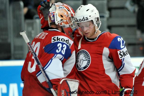 Photo hockey album Hockey Mondial 10 : Sude - Norvge