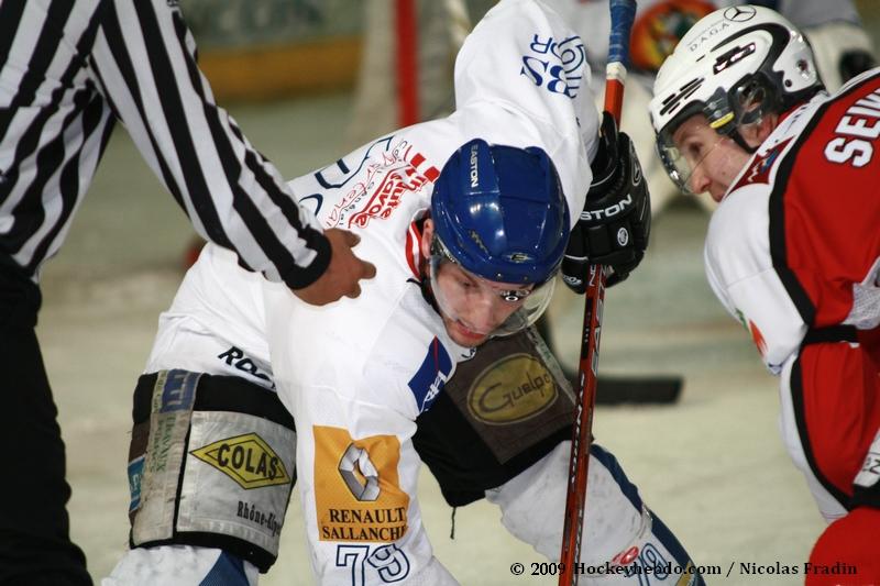 Photo hockey match Brianon  - Mont-Blanc