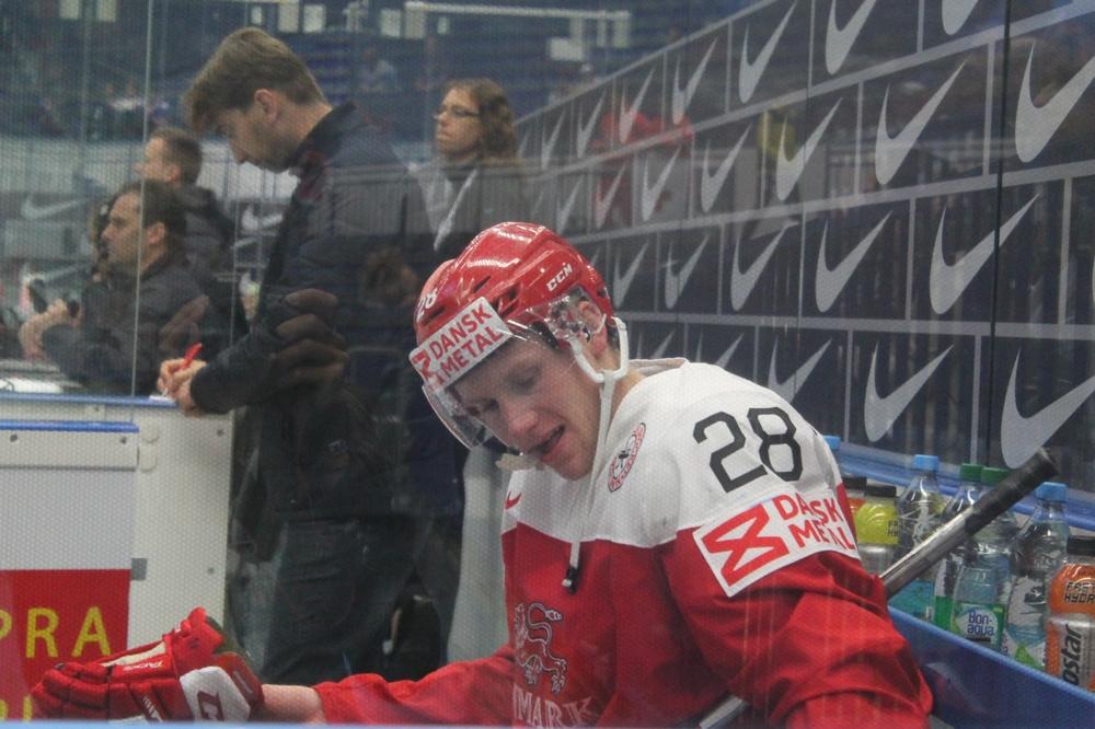 Photo hockey match Denmark - Belarus