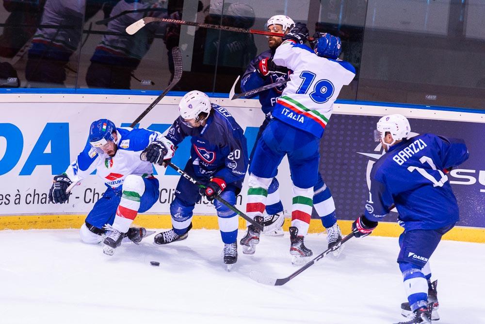 Photo hockey match France - Italy