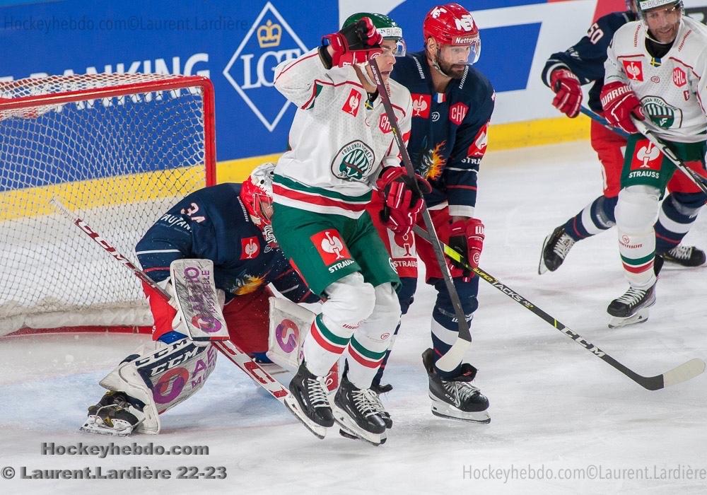 Photo hockey match Grenoble  - Frolunda-Gothenburg 