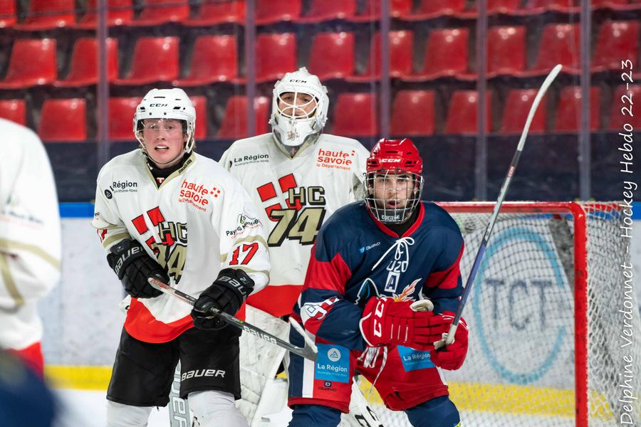 Photo hockey match Grenoble U20 - HC74