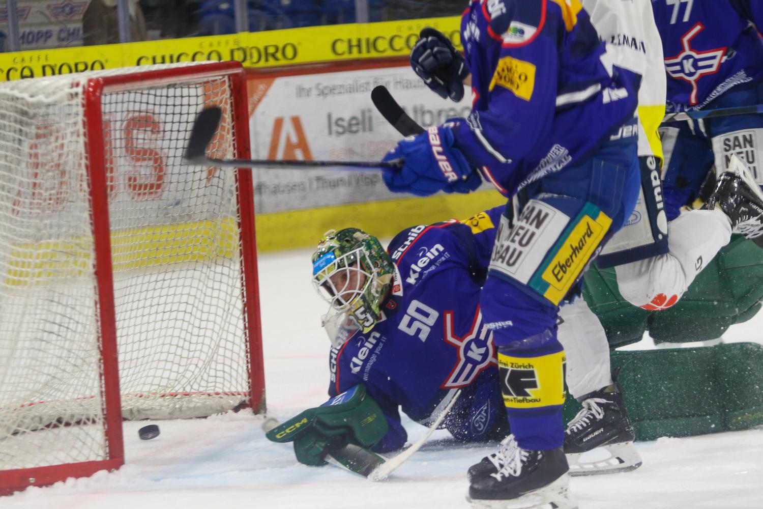 Photo hockey match Kloten - Ambr-Piotta