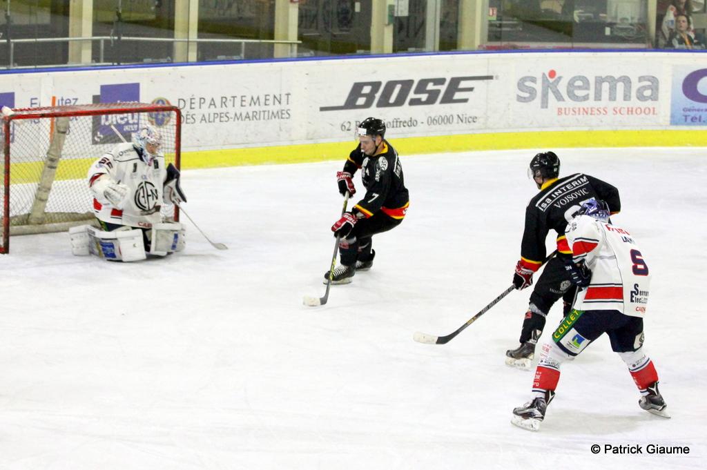 Photo hockey match Nice - Caen 