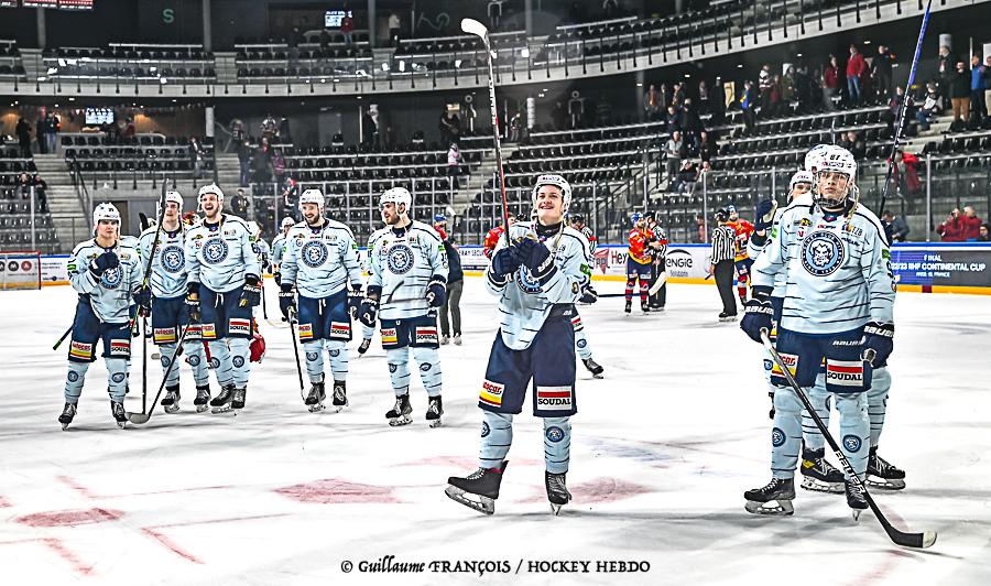 Photo hockey match Nitra (SVK) - Asiago (ITA)