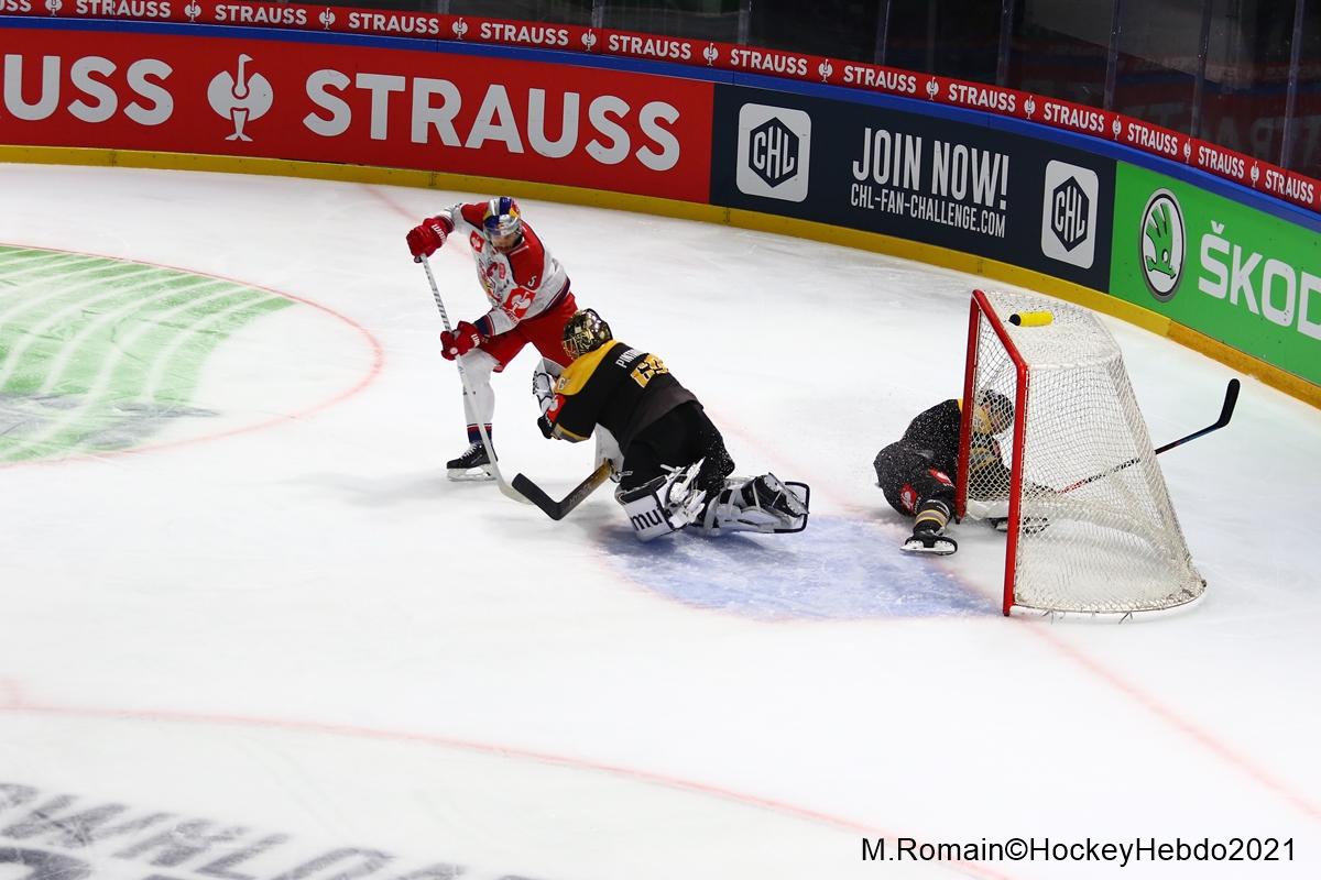 Photo hockey match Rouen - Salzbourg