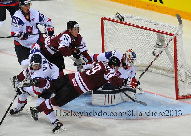 Photo hockey match Slovakia - Latvia