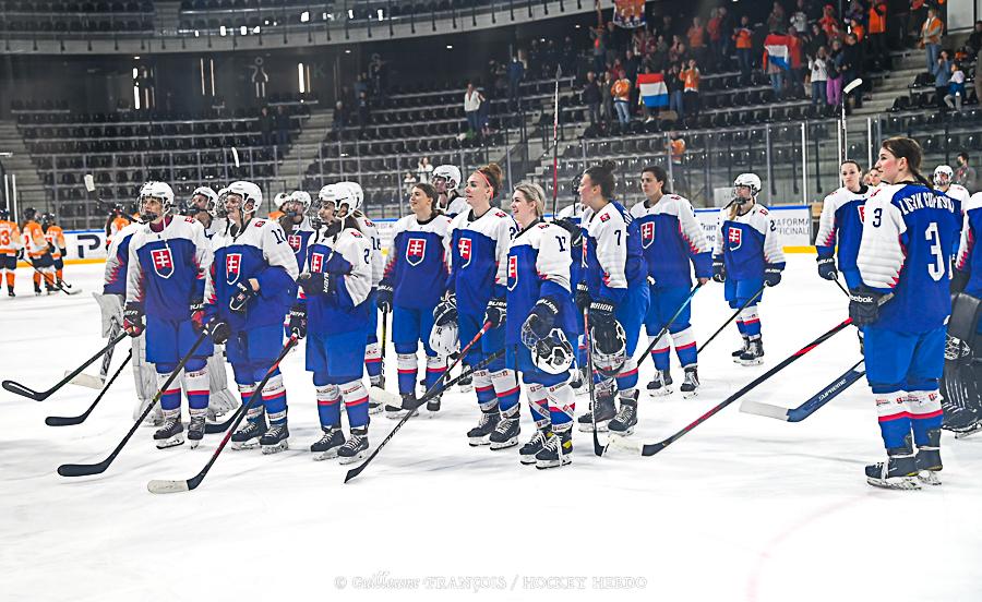 Photo hockey match Slovakia - Netherlands