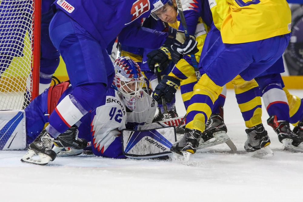 Photo hockey match Slovakia - Sweden