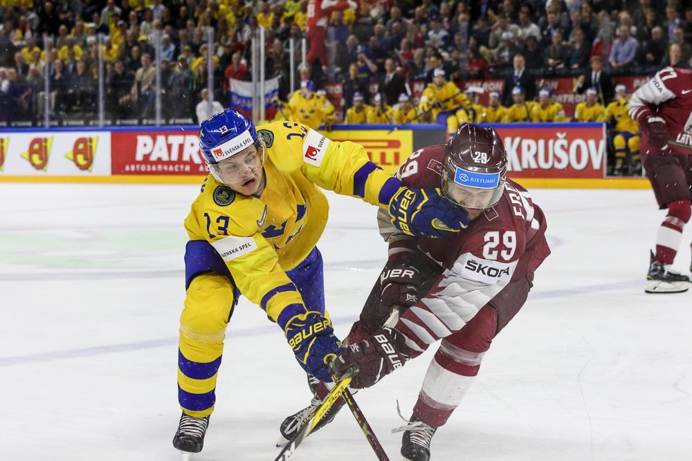 Photo hockey match Sweden - Latvia