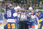 Photo hockey match Zug - Zrich le 18/04/2022