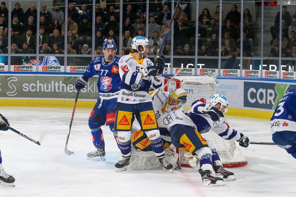 Photo hockey match Zrich - Zug