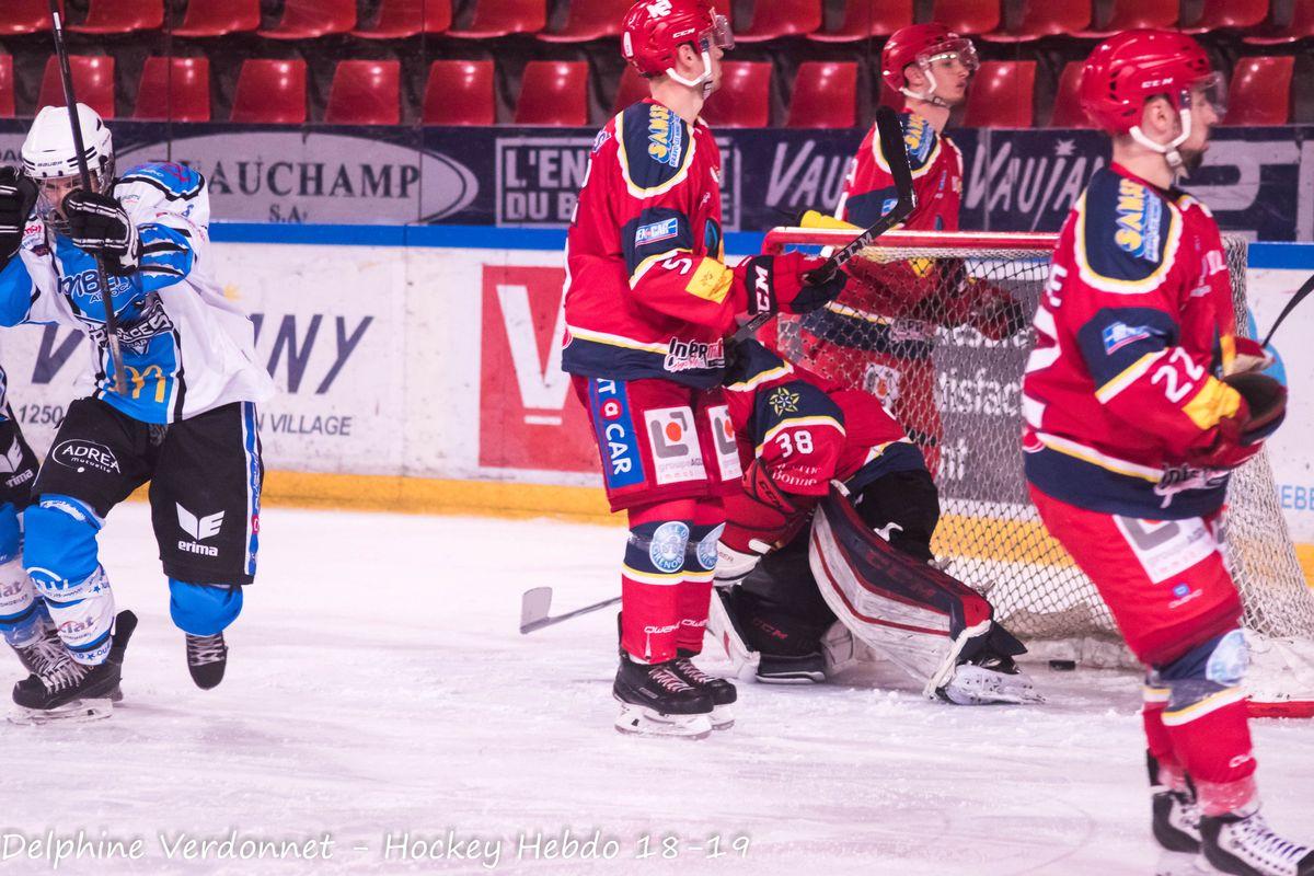 Photo hockey reportage 1/4 finale U20 - Grenoble vs Gap