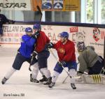 Photo hockey reportage Back to business